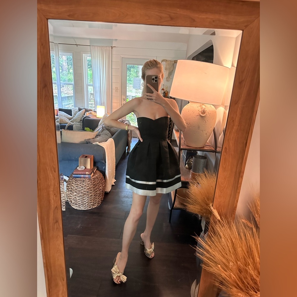 NWT Full Strapless Dress